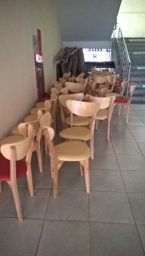 Bàn ghế cafe - Trà sữa bằng gỗ 0054